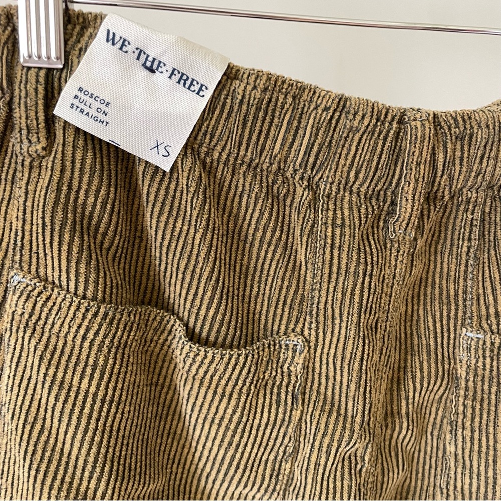 NWT Free People We The Free Roscoe Corduroy Pull On Straight Pants in Bermuda - Picture 8 of 8
